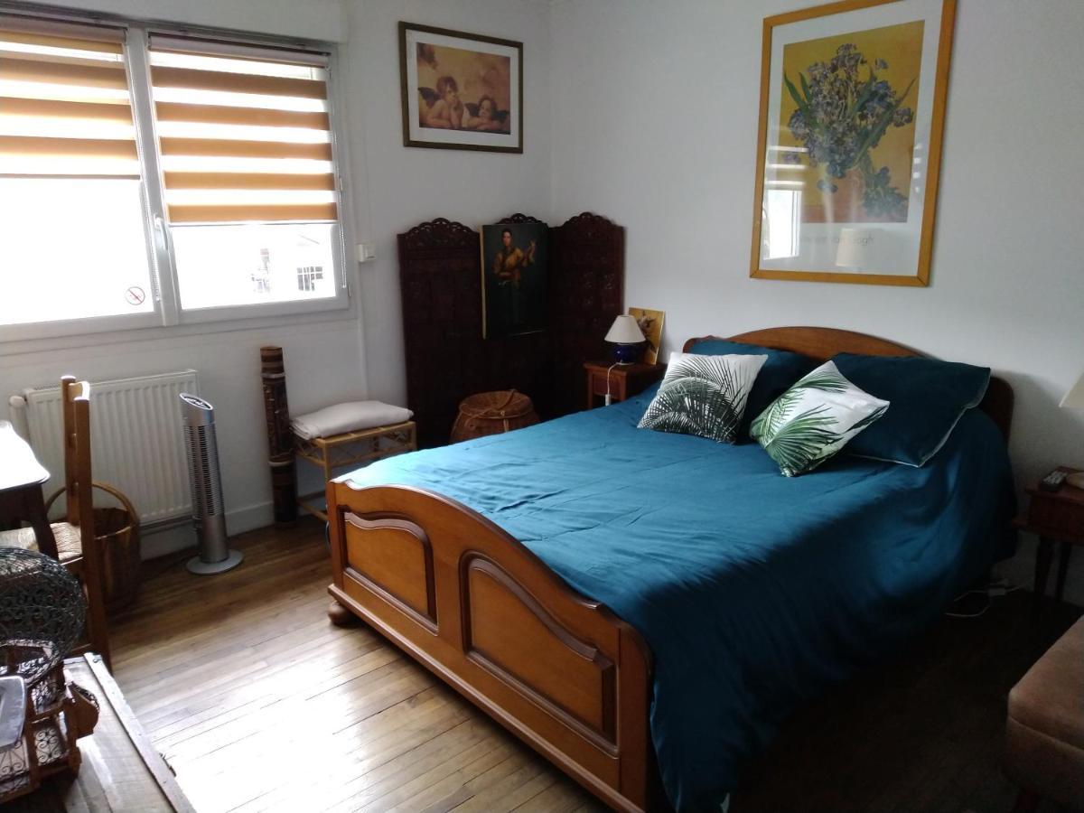 Chambre César- au 1er - Villa Chaumonty Périgueux Esterno foto