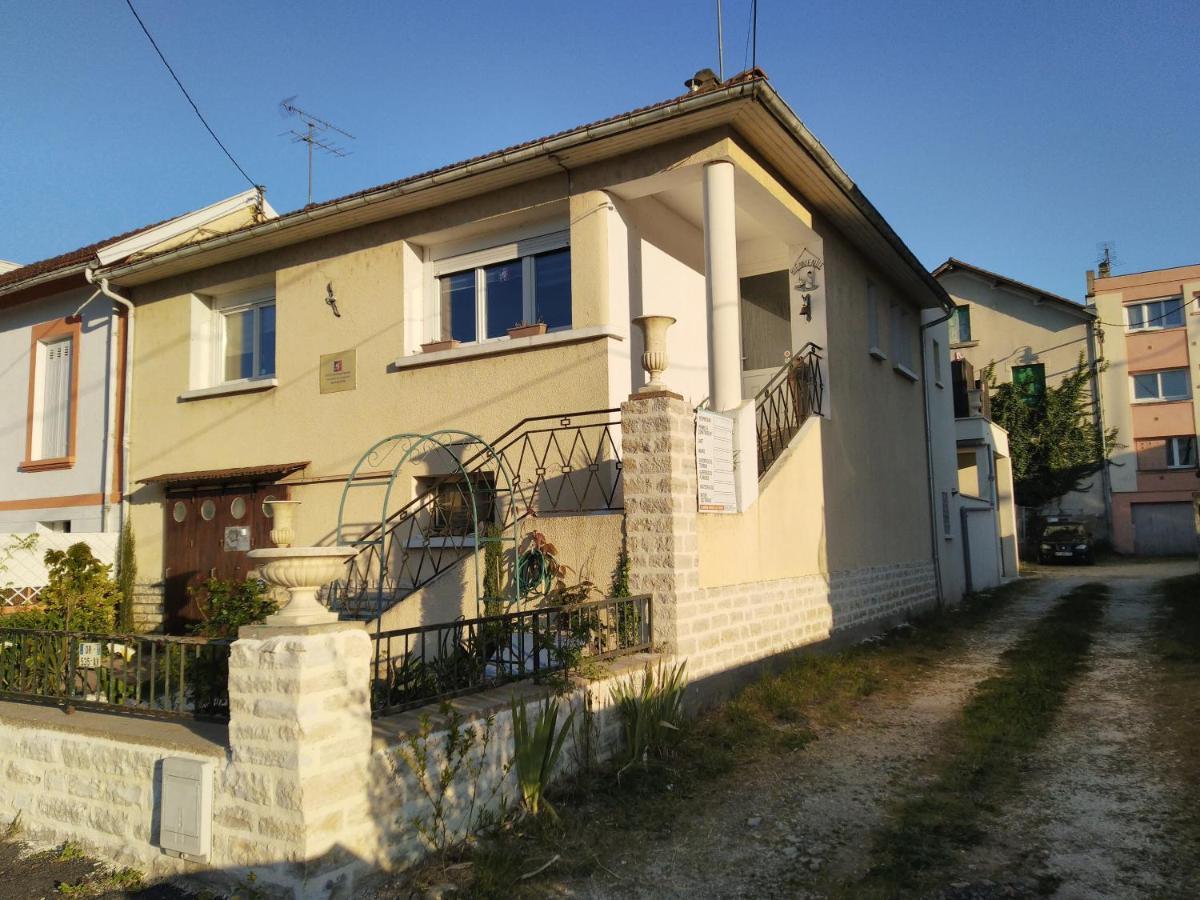 Chambre César- au 1er - Villa Chaumonty Périgueux Esterno foto